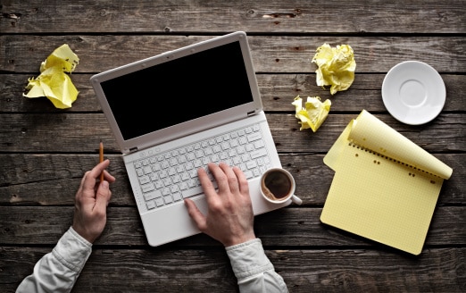 Los escritores deben conocer las herramientas para la promoción de su producción editorial en el entorno digital.